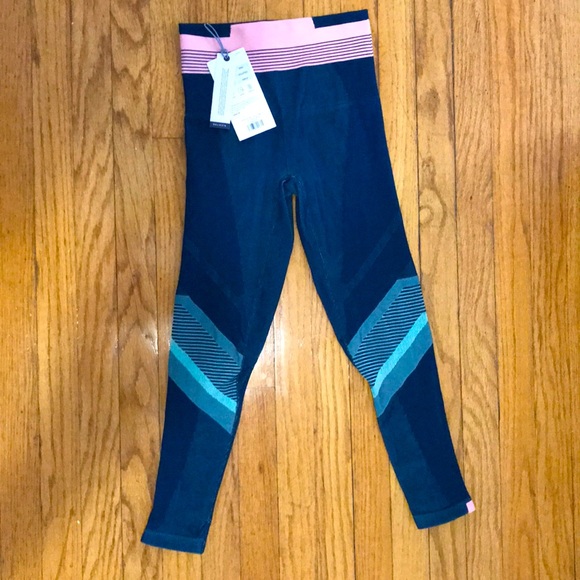 NWT LNDR Solar Legging, Sailor Blue, XS/S - Picture 2 of 4